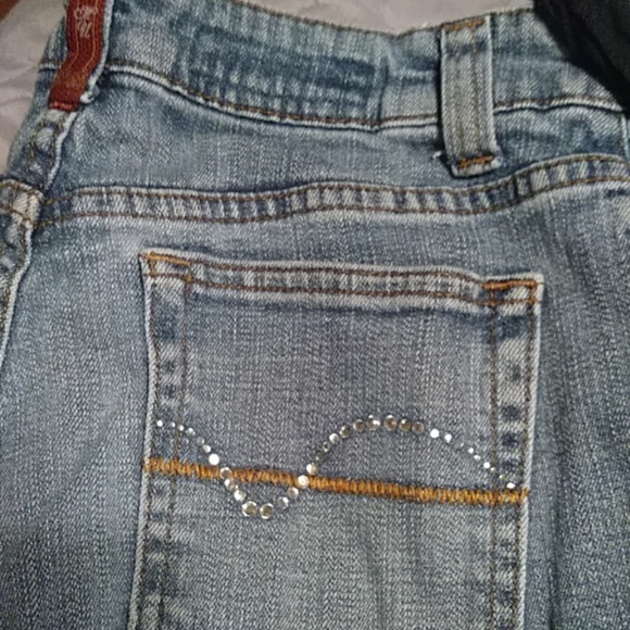 Jeans - Picture 2 of 4